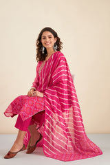 Glooming Pink Bandhani Printed Chanderi Suit Set (with Pants and Dupatta)