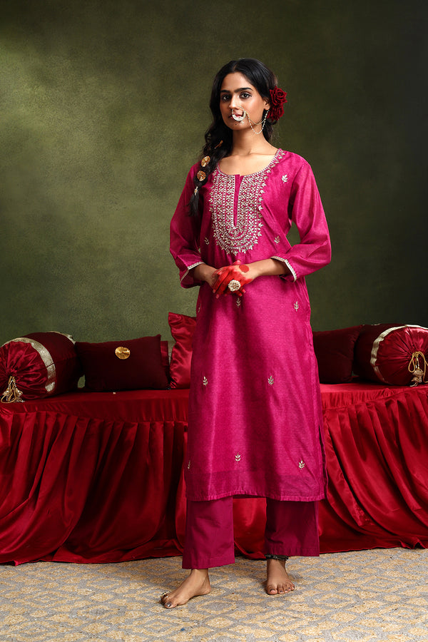 Pink Chanderi Suit Set (with Pants and Dupatta)