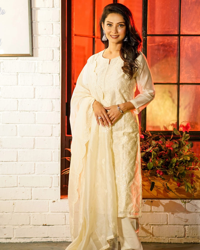 Off-White Chanderi Straight Fit Suit Set (with Pant and Dupatta)