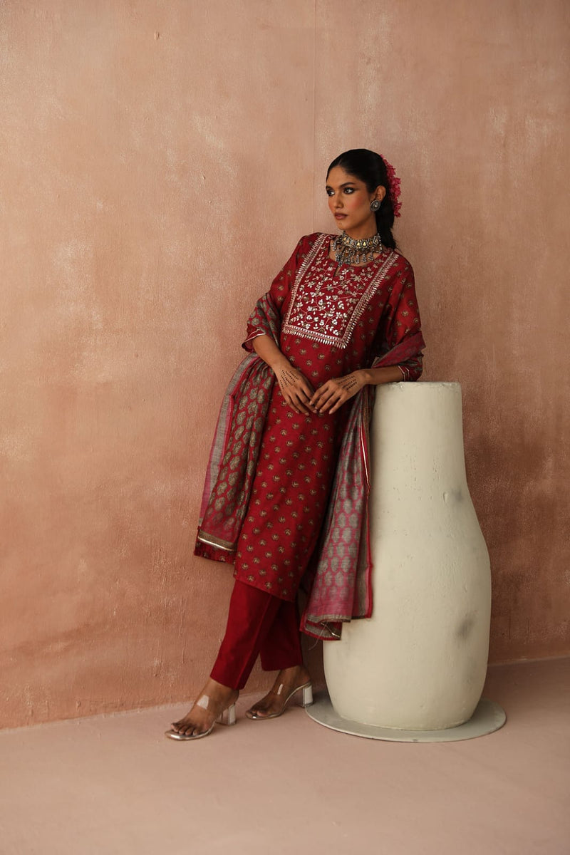 Maroon  Chanderi Kurta set (With Pant & Dupatta)