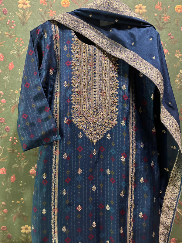 Blue Dola Jacquard Straight Fit Suit Set (With Pants and Dupatta)