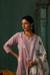 Lavender Straight Fit Cotton Suit Set (With Pants and Dupatta)