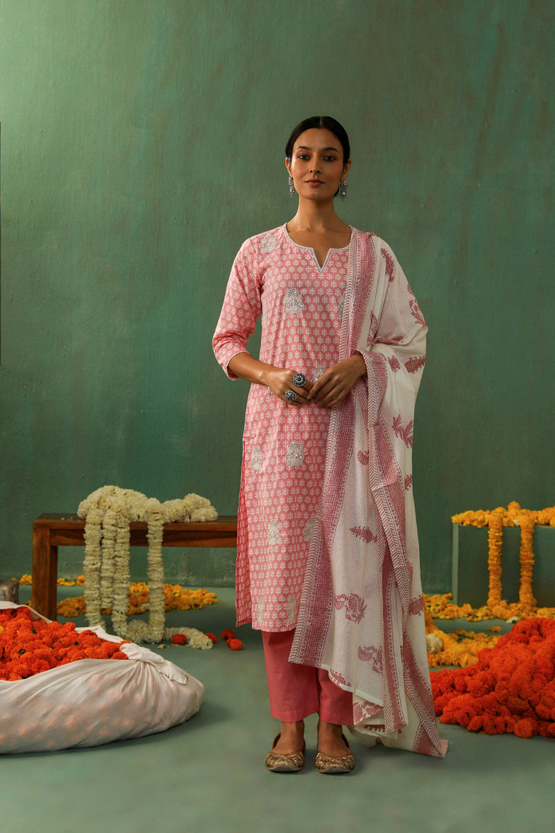 Pink Straight Fit Cotton Suit Set (With Pants and Dupatta)