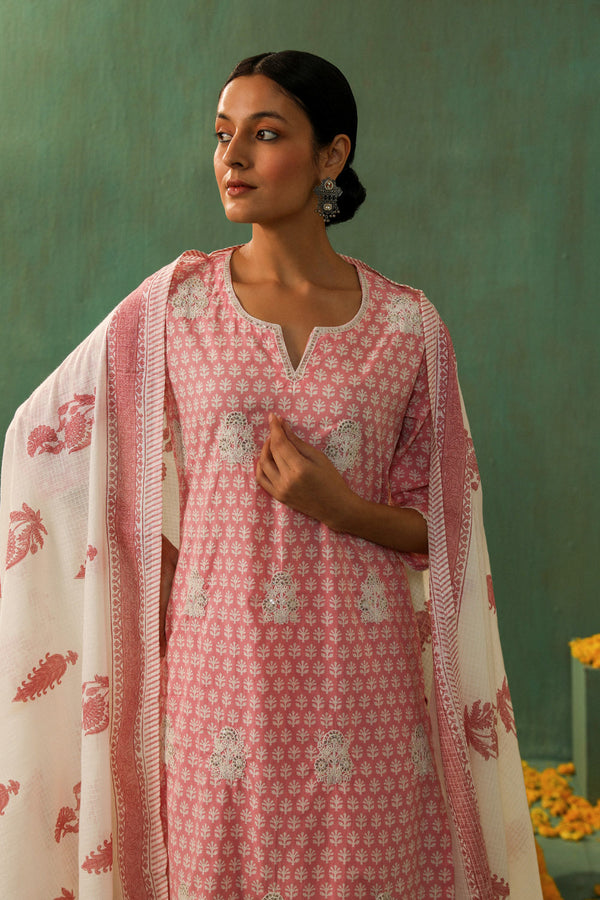 Pink Straight Fit Cotton Suit Set (With Pants and Dupatta)