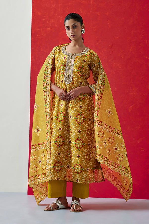 Yellow Chanderi Suit Set (with Pants and Dupatta)