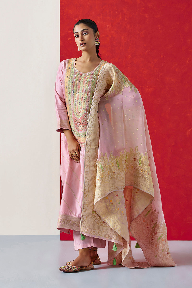 Pink Dola Jacquard Straight Fit Suit Set (With Pants and Dupatta)