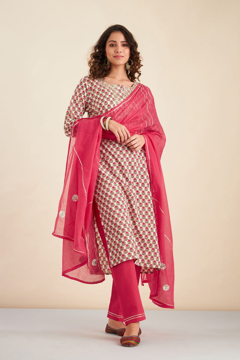 Hand Block Printed Pink Cotton kurta set (with Pants and Dupatta)