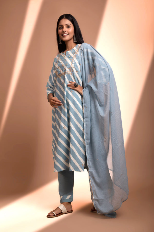 Light Blue Straight fit Chanderi Kurta set (with Pant and Dupatta)