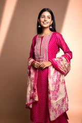 Pink Straight fit Chanderi Kurta set (with Pant and Dupatta)