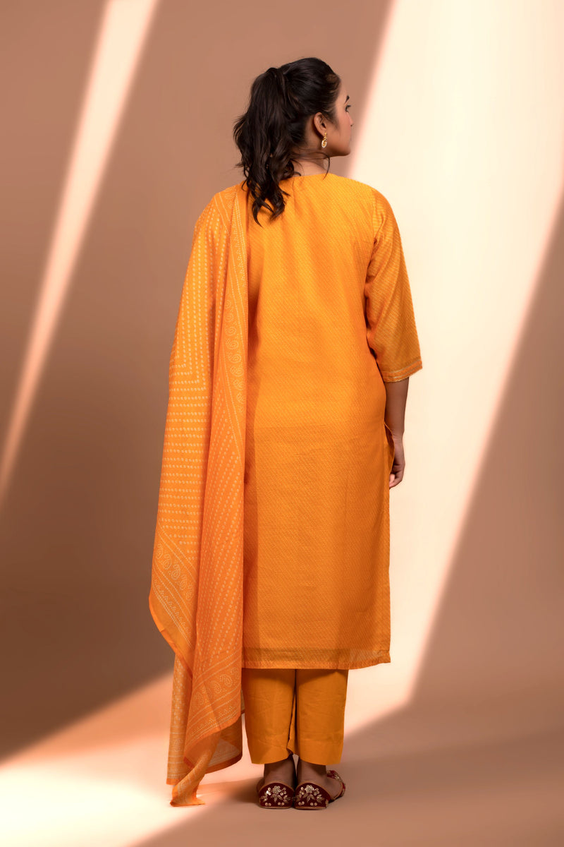 Mustrad Straight fit Chanderi Kurta set (with Pant and Dupatta)