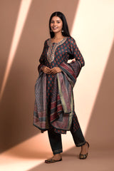 Hand Block Printed Grey  Chanderi kurta set (with Pants and Dupatta)