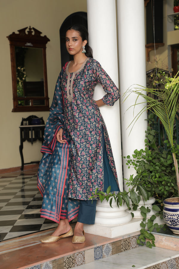 Navy Blue Gota Chanderi Suit Set (with Pants and Dupatta)