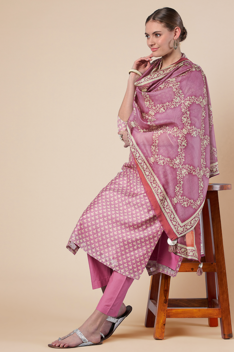 Pink Straight fit Chanderi Kurta set (with Pant and Dupatta)