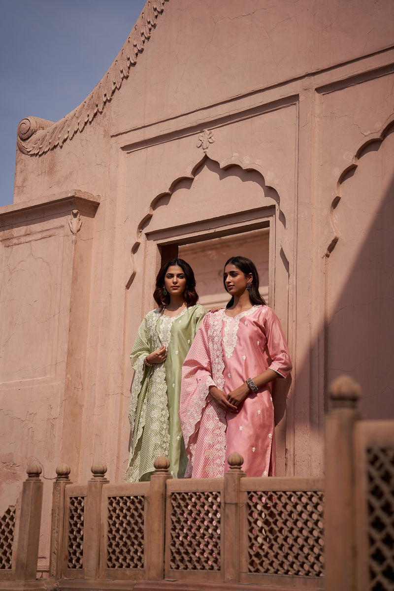 Carnation Pink Chanderi Thread Work Suit Set (With Pants and Dupatta)