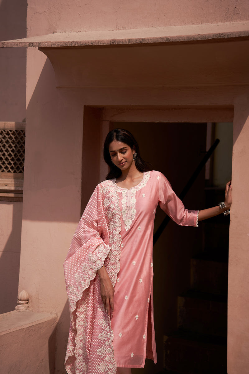 Carnation Pink Chanderi Thread Work Suit Set (With Pants and Dupatta)