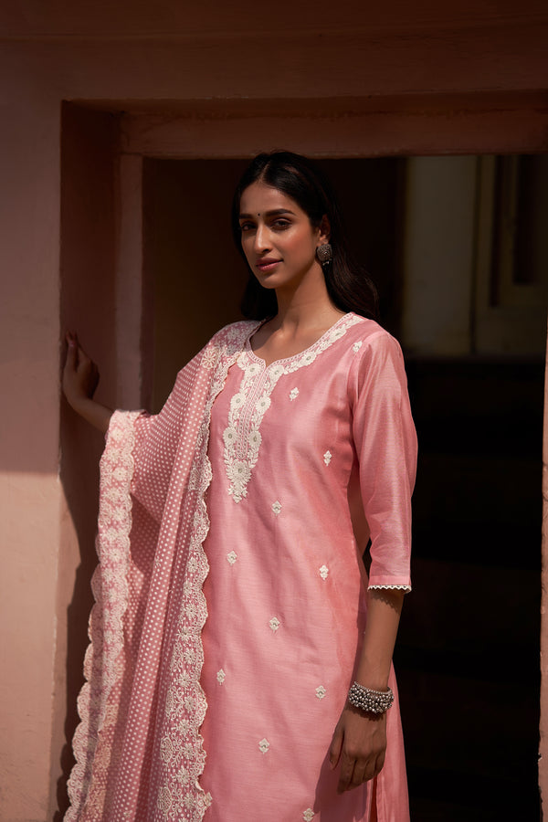 Carnation Pink Chanderi Thread Work Suit Set (With Pants and Dupatta)